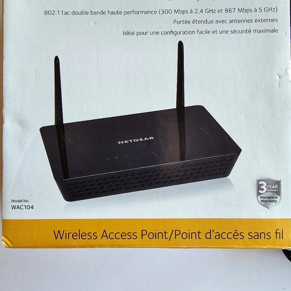 NETGEAR Wireless Desktop Access Point (WAC104) - WiFi Dual-Band AC1200 Speed - Picture 8 of 14